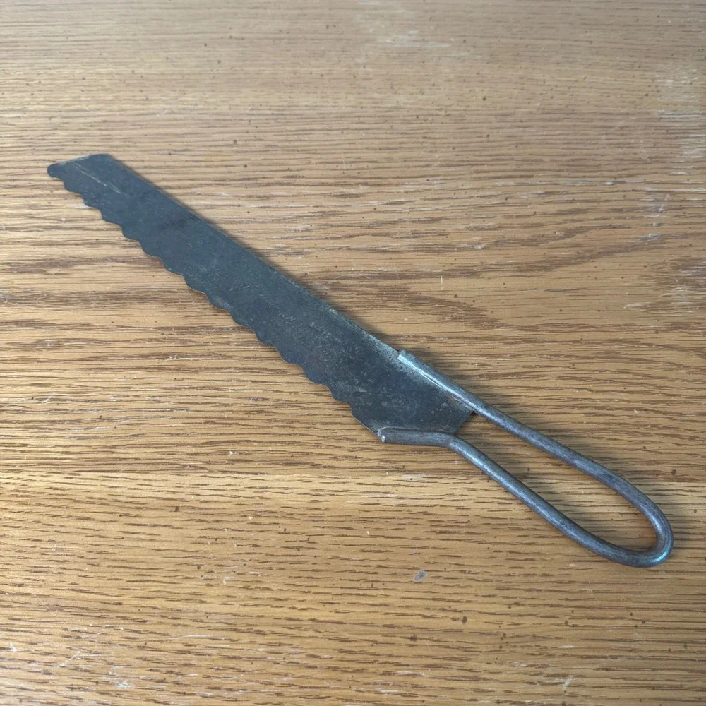 Antique‎ Hand Forged Iron Serrated Bread Knife Primitive Scalloped Blade